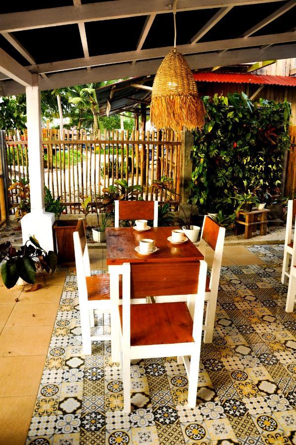 Crow'S Nest Hotel Tua Pejat Ngoại thất bức ảnh