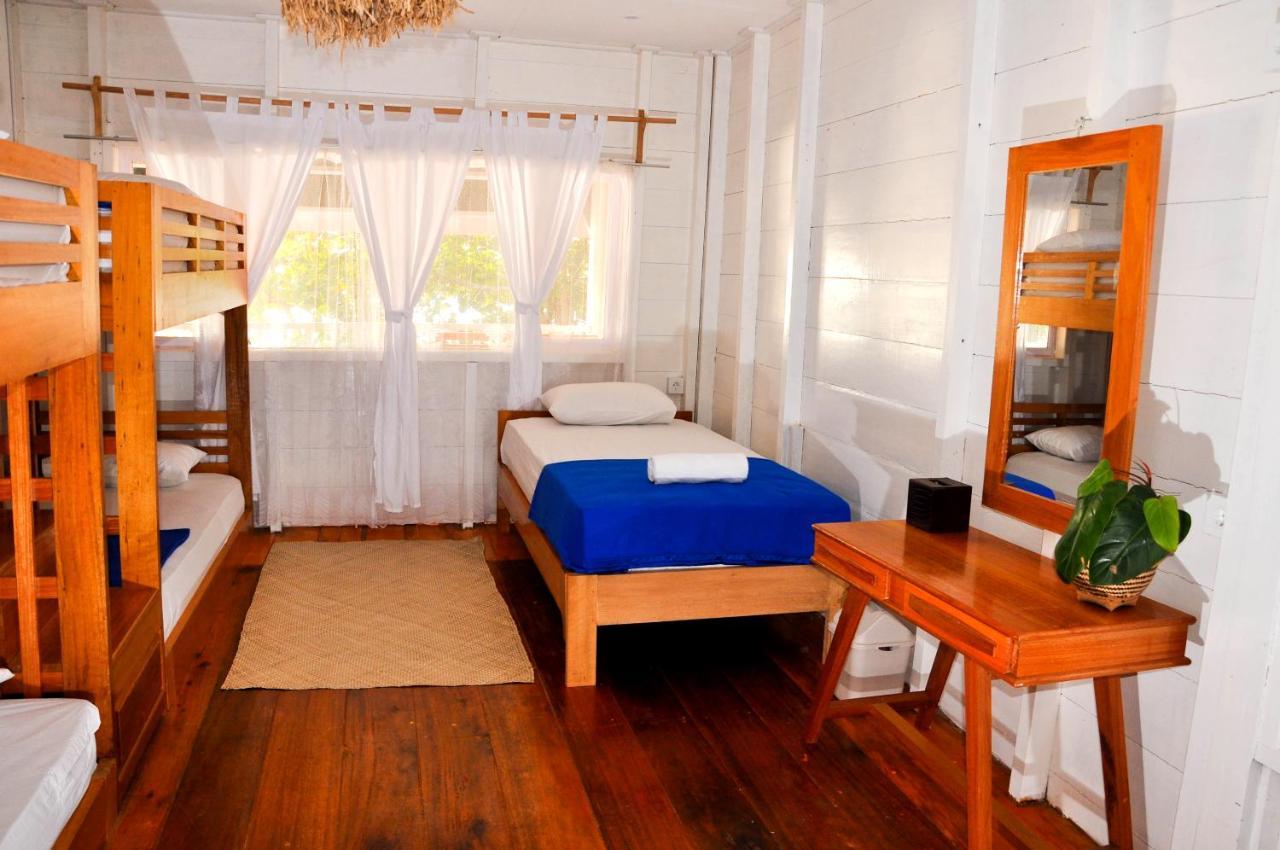 Crow'S Nest Hotel Tua Pejat Ngoại thất bức ảnh
