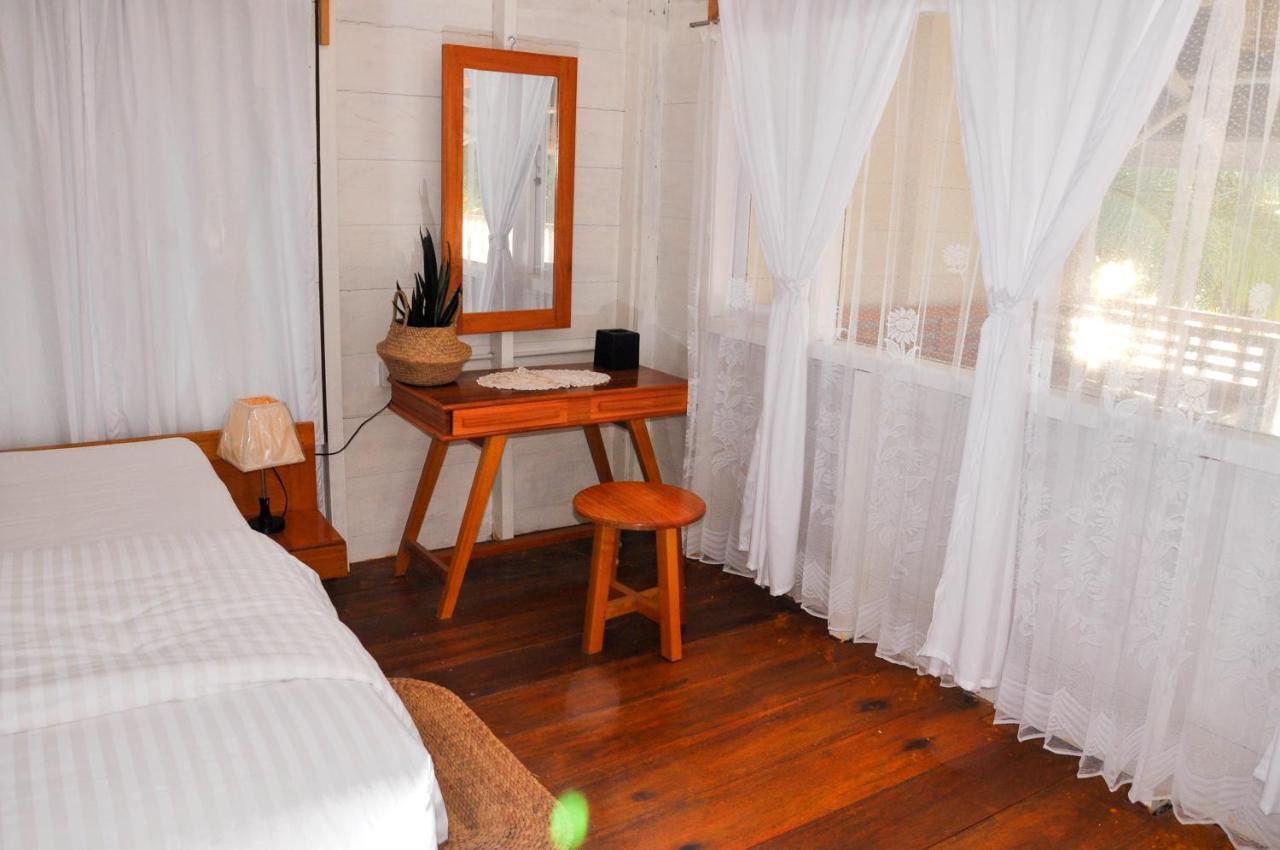 Crow'S Nest Hotel Tua Pejat Ngoại thất bức ảnh